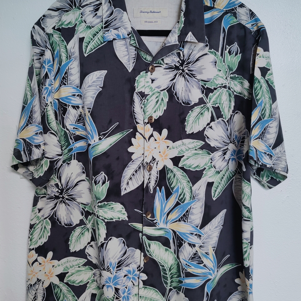 Tommy Bahama Men's Silk Hawaiin Shirt Classic Fit Sz LG